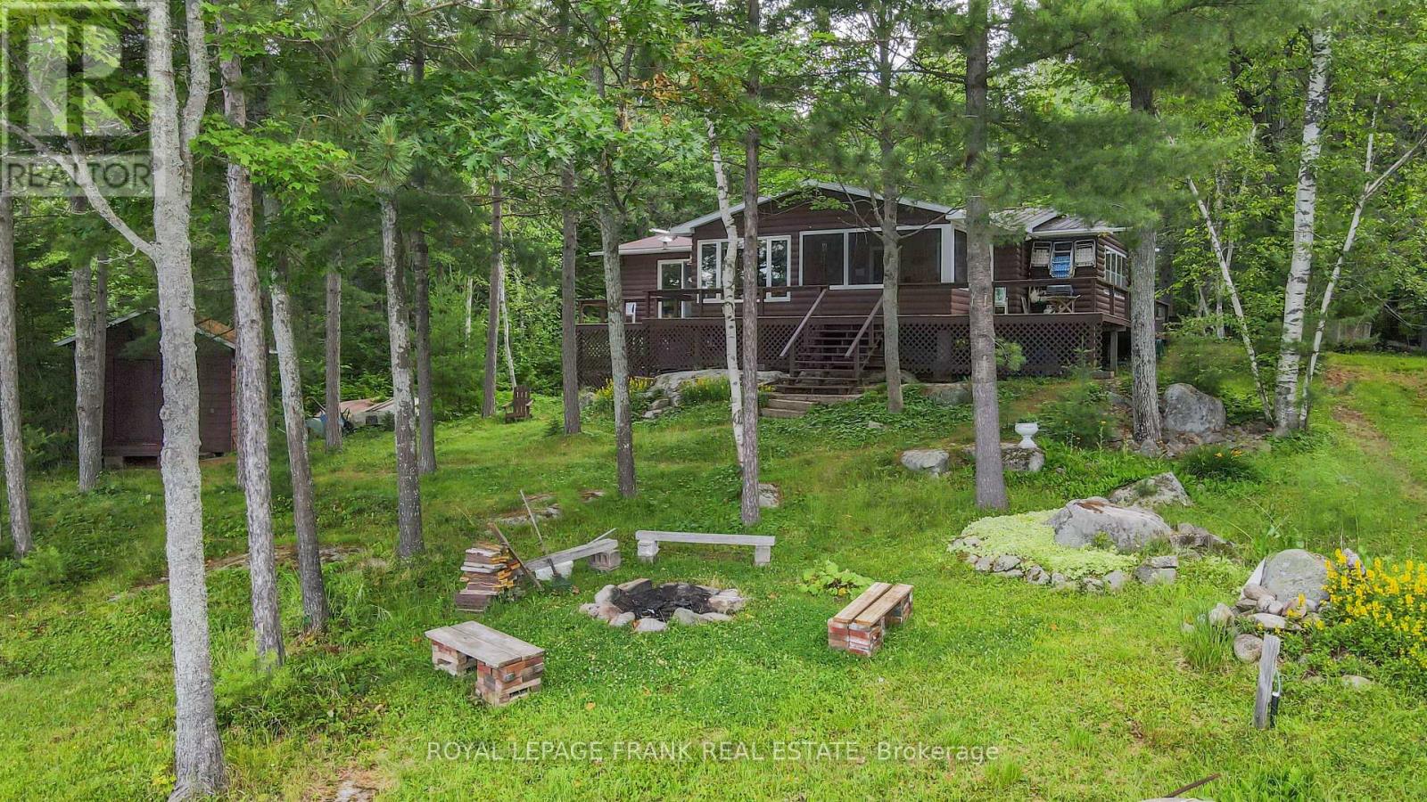 2160 E Hartsmere Road Property Photo 1