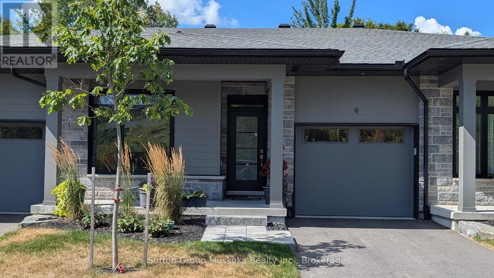 9 JACK STREET Property Photo 1