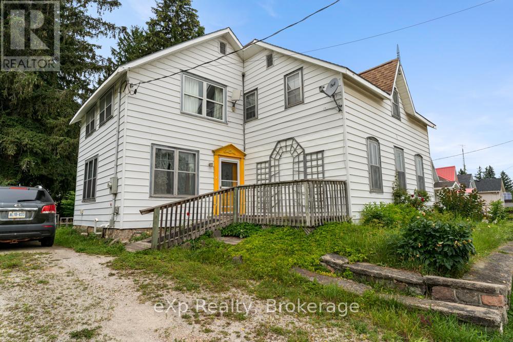 134 Garafraxa Street Property Photo 1