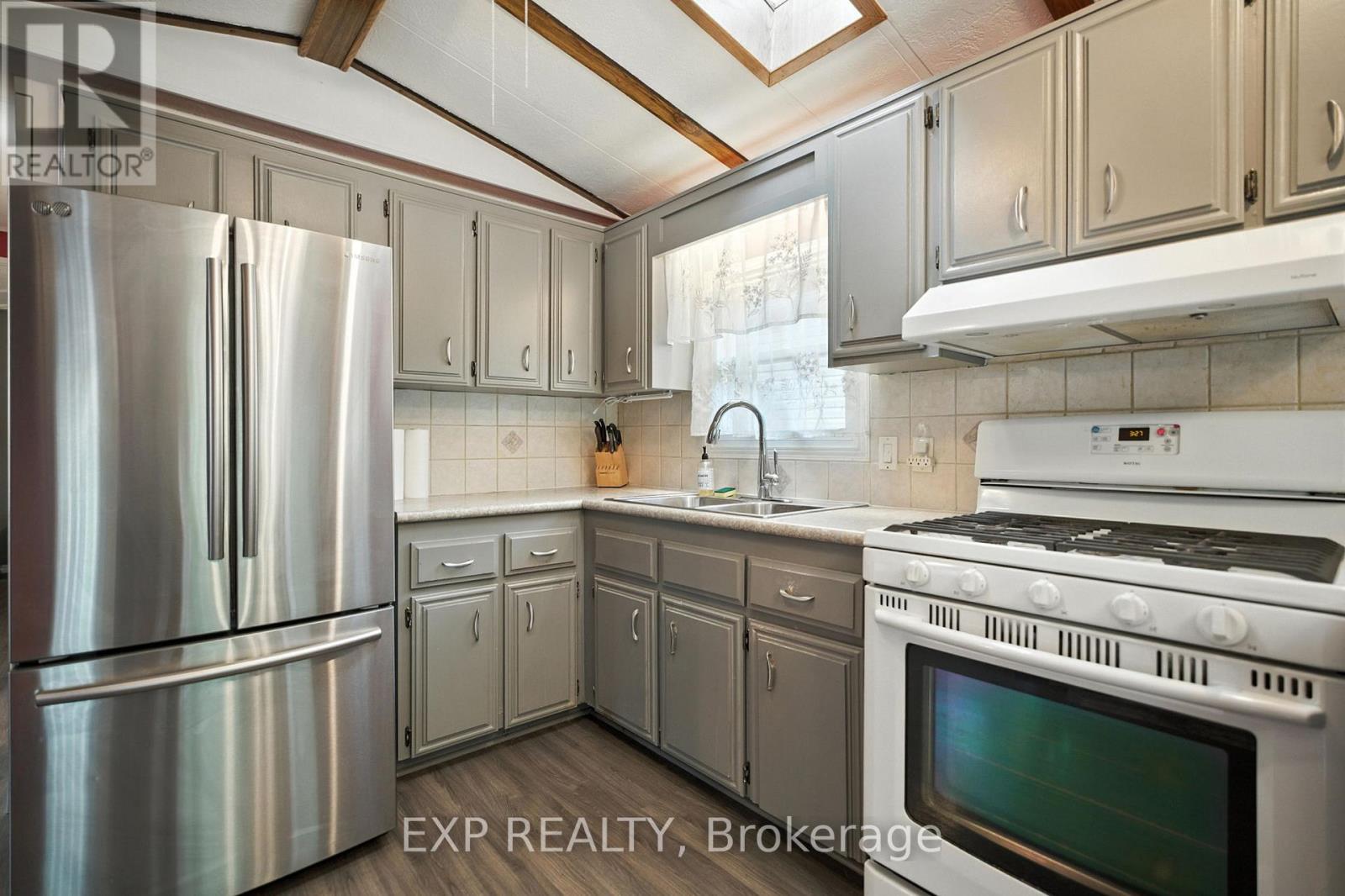 23 Four Mile Creek Road #403 Property Photo 9