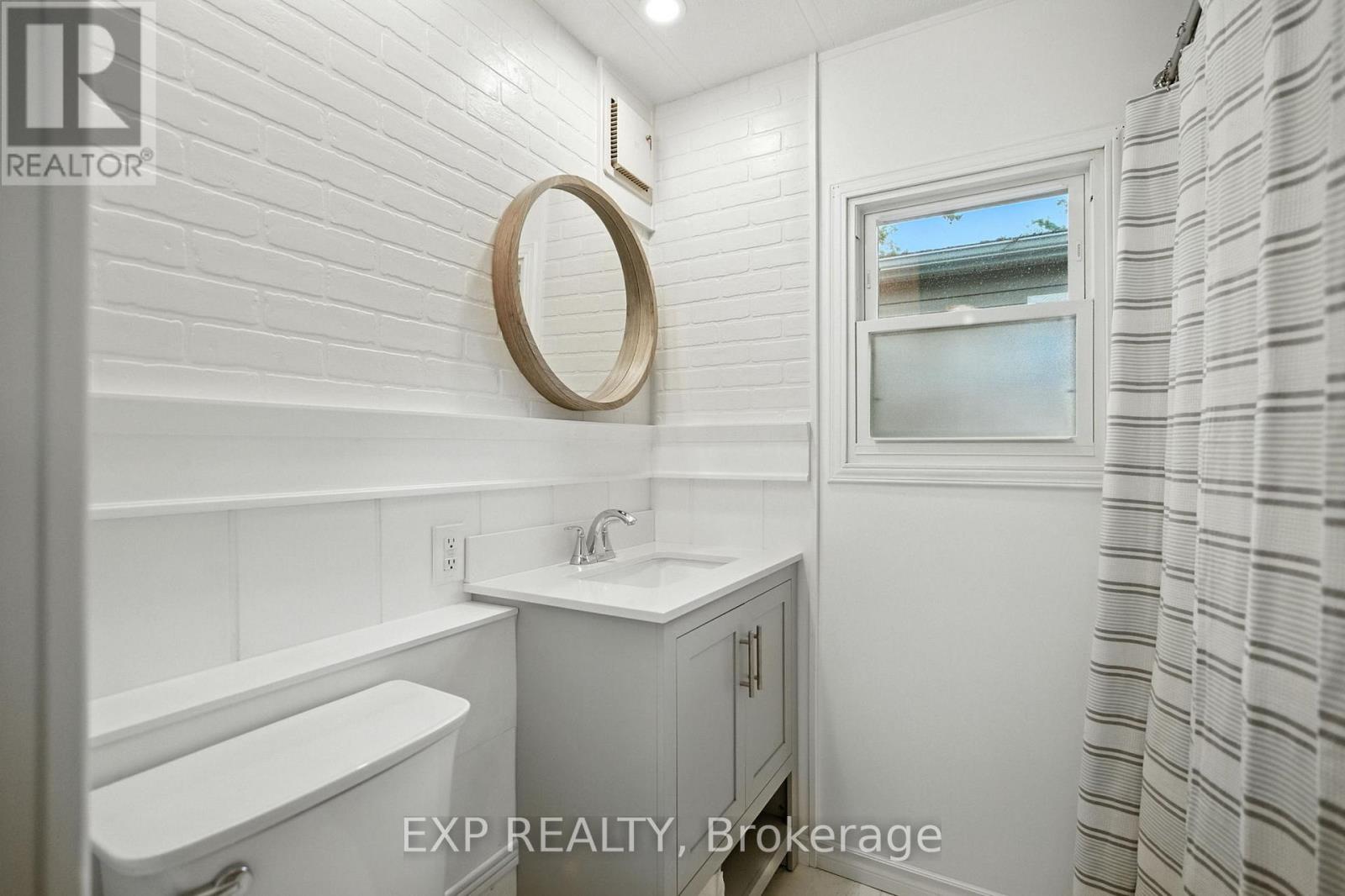 23 Four Mile Creek Road #403 Property Photo 18