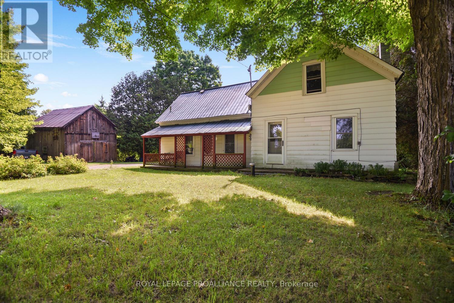 3641 Maple Avenue Property Photo 1