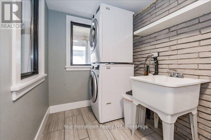 6878 Wellington Rd 16 Road Property Photo 32