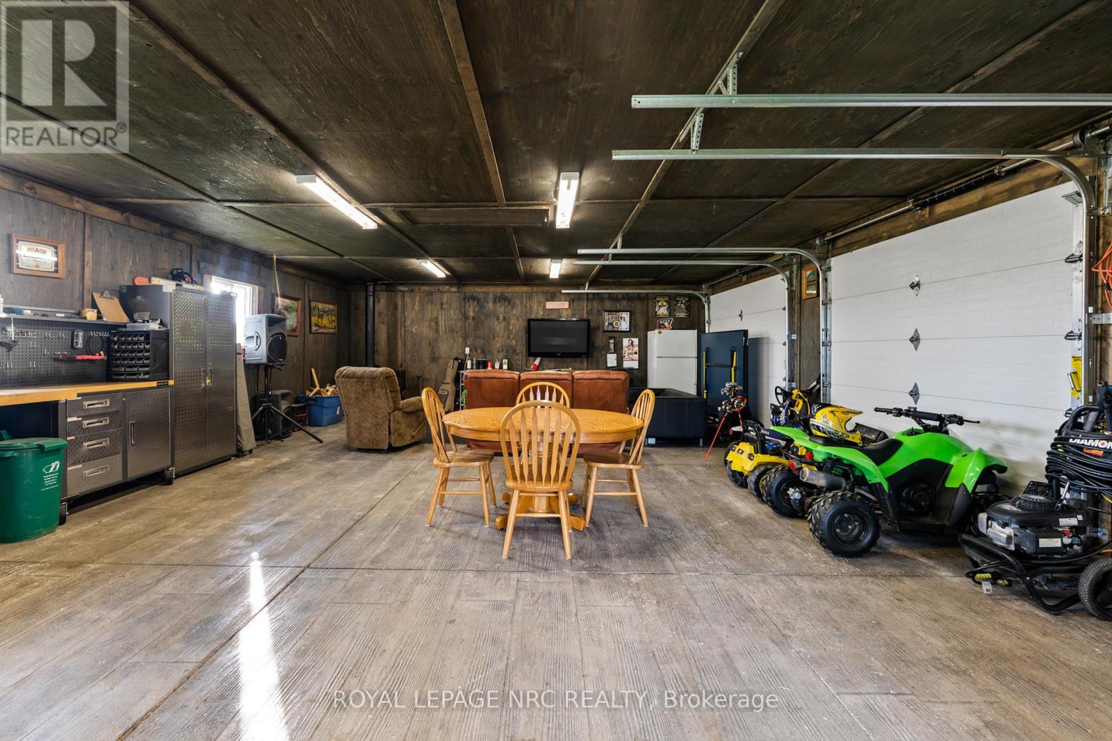 4692 Gilmore Road Property Photo 16