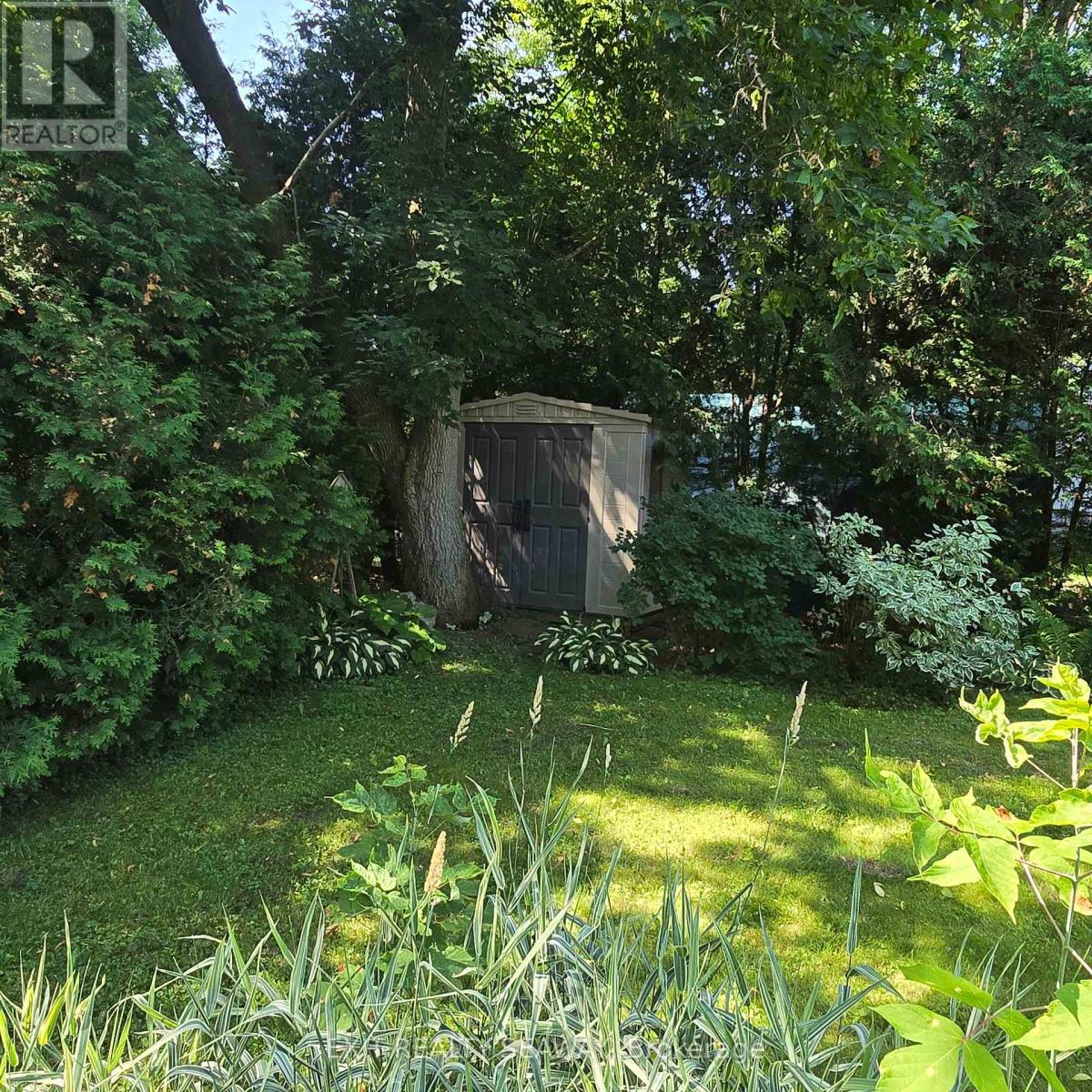 8154 Victoria Street Property Photo 14