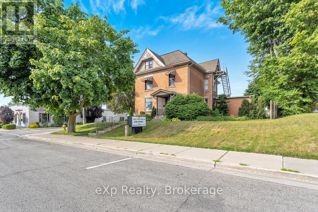 22 Harvey Street Property Photo 2