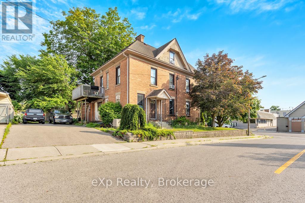22 Harvey Street Property Photo 5
