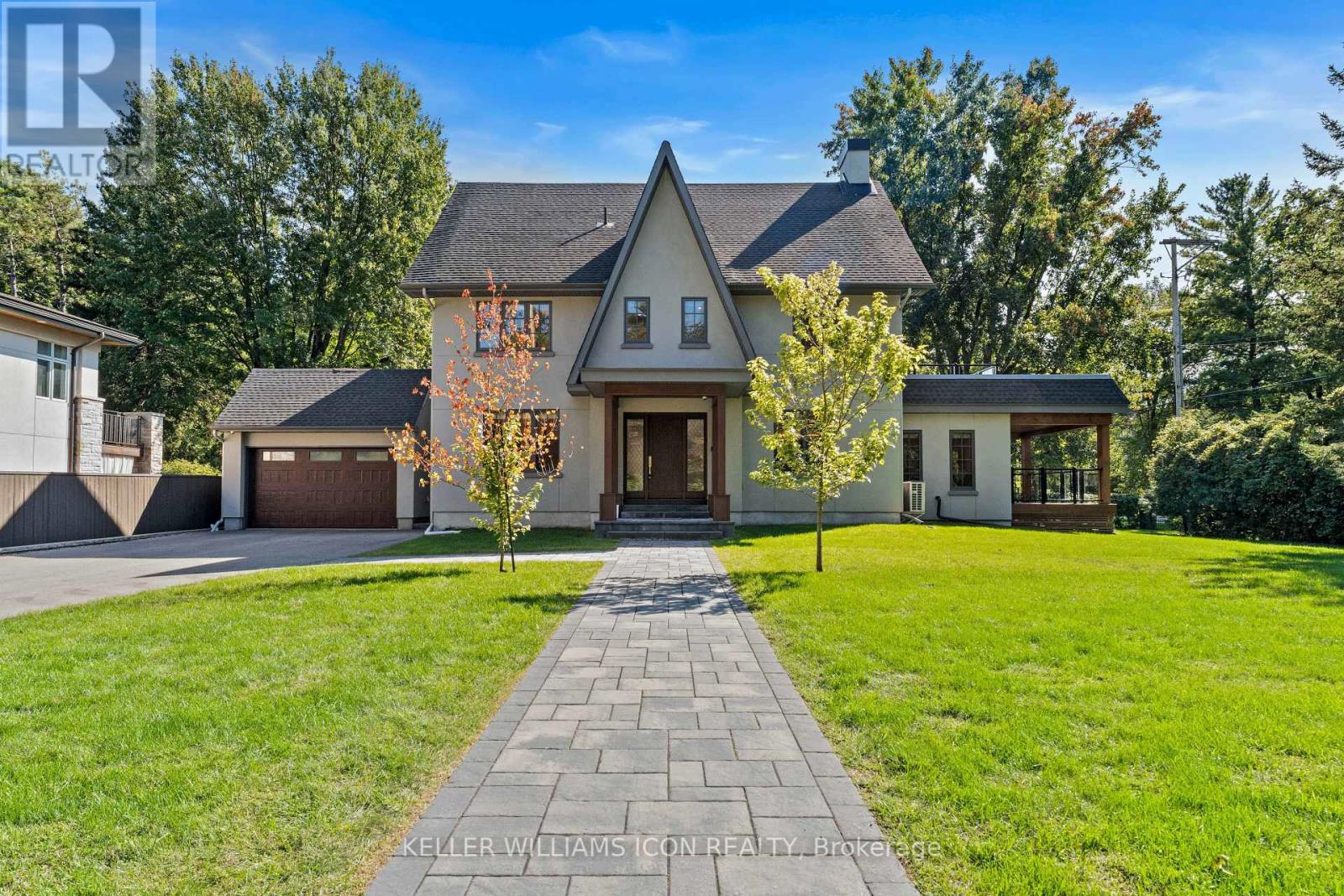 320 HILLCREST ROAD Property Image