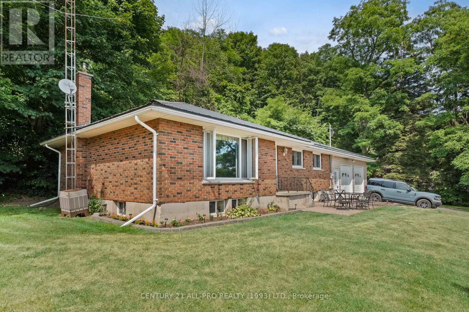 120 Massey Road Property Photo 1
