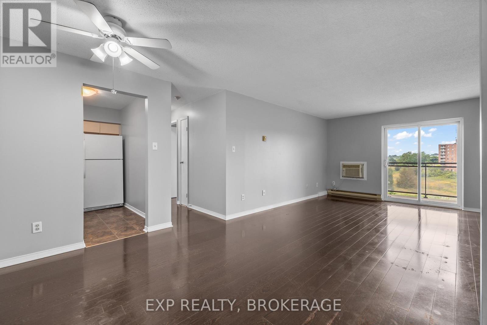 745 Davis Drive #401 Property Photo 5