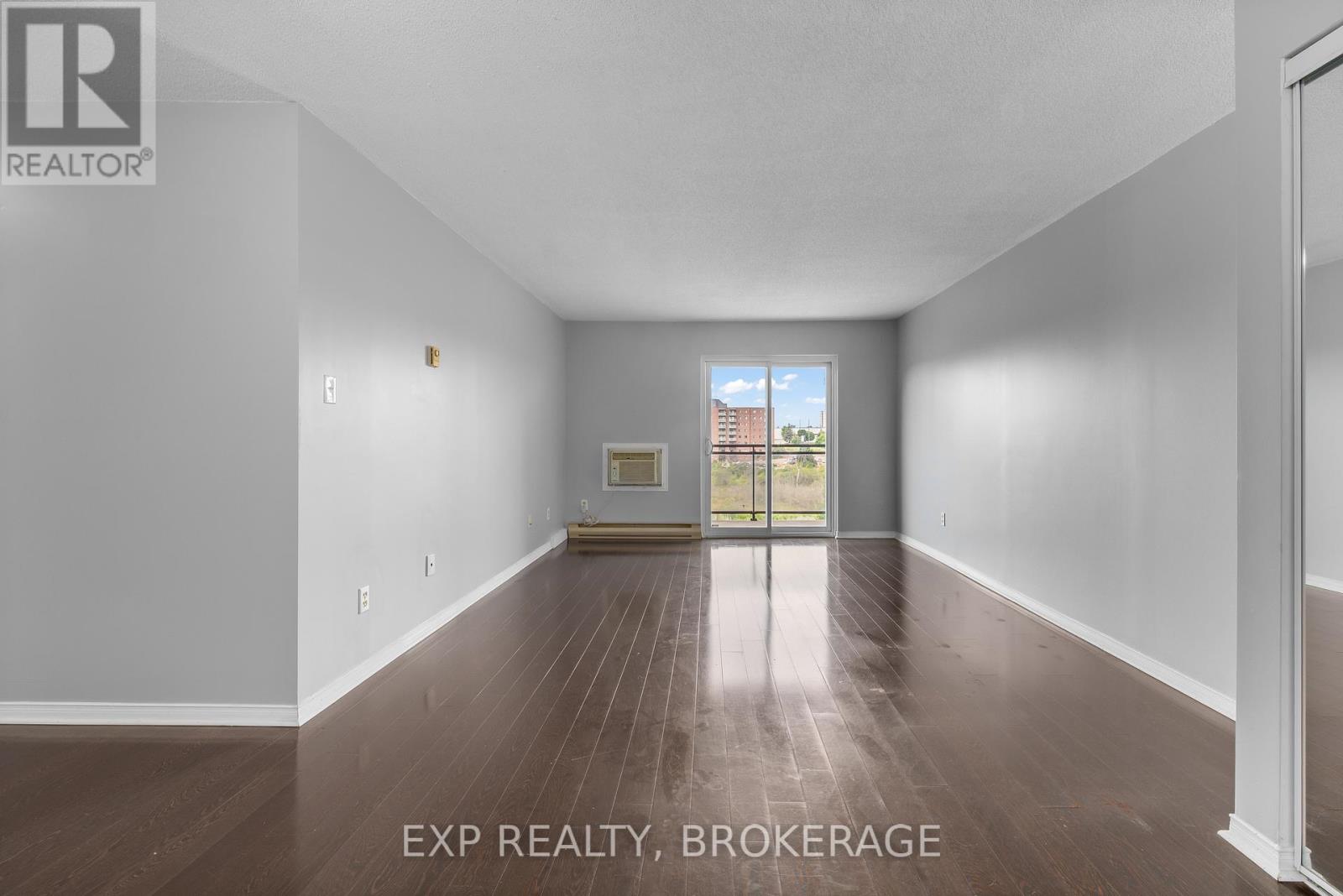 745 Davis Drive #401 Property Photo 6