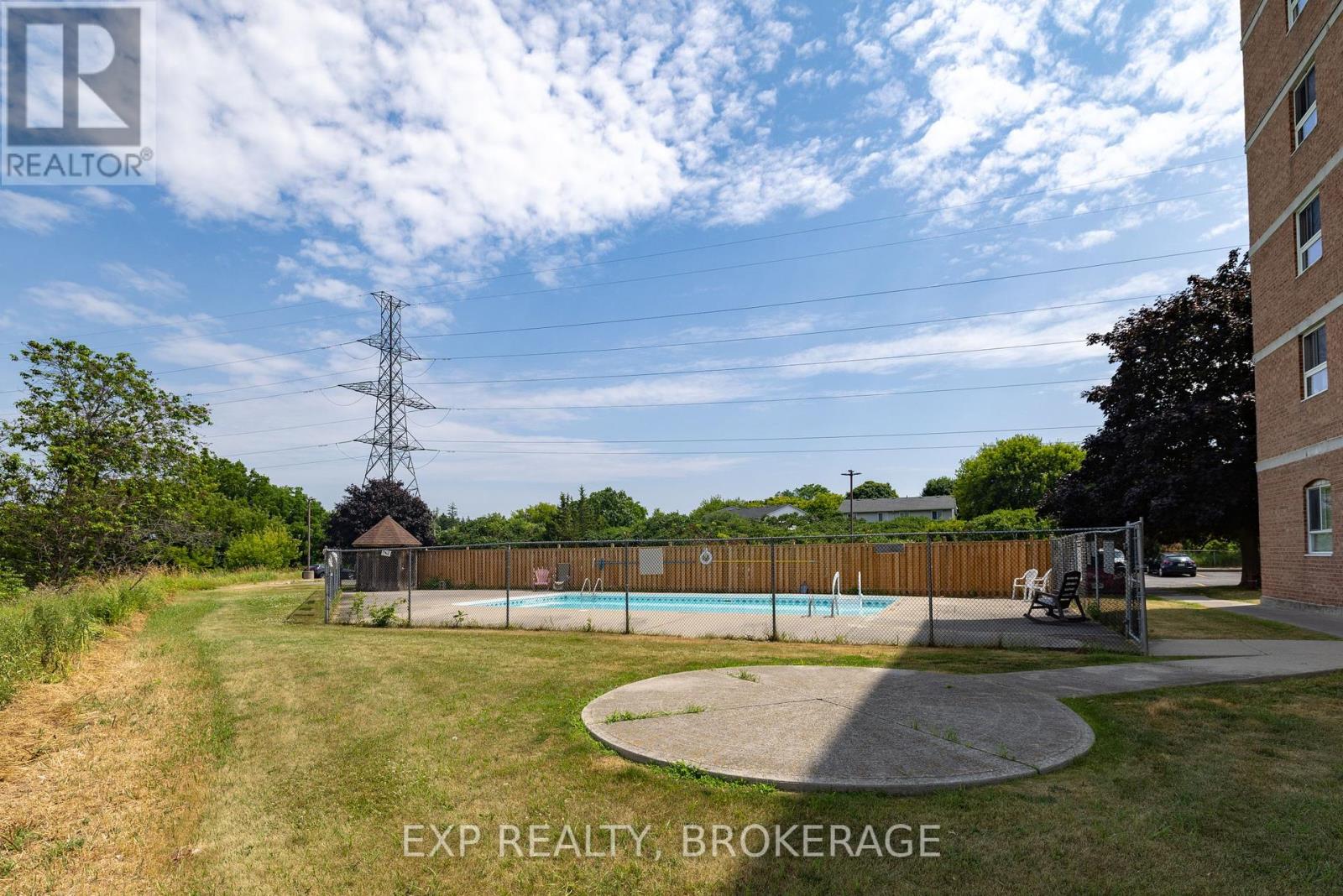 745 Davis Drive #401 Property Photo 26