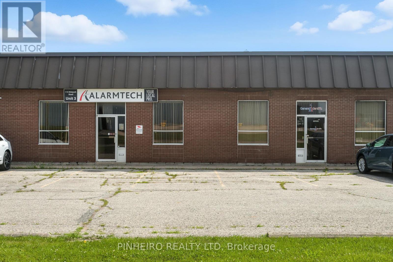 4 - 115 Midpark Road Property Photo 1