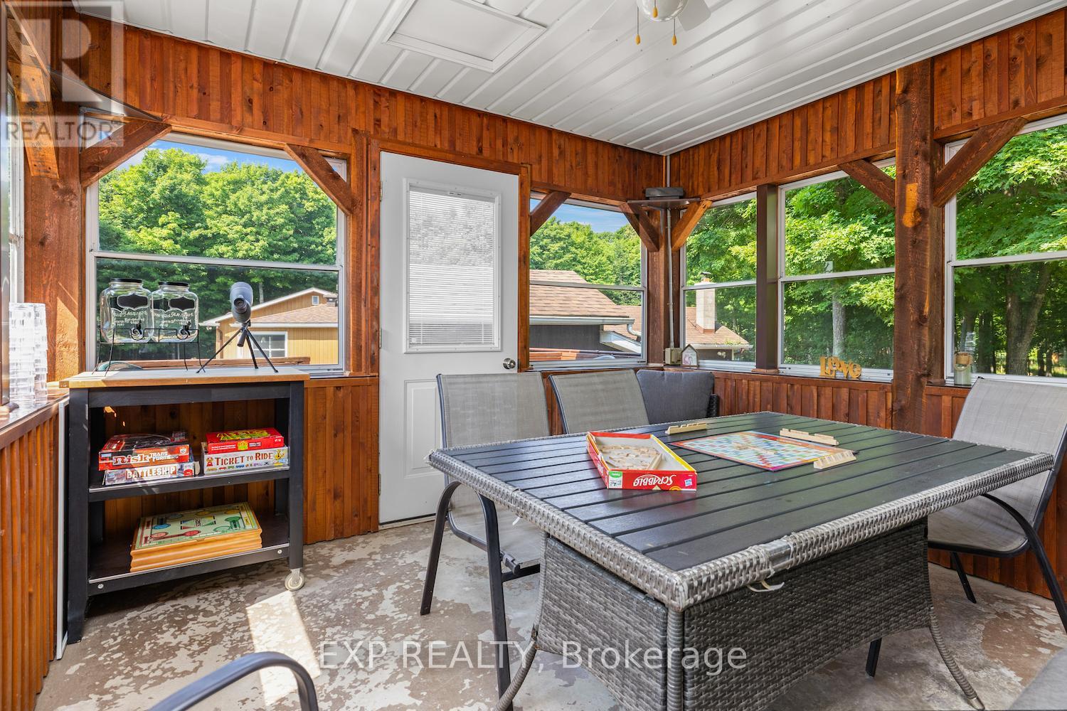 466 Wolf Grove Road Property Photo 5