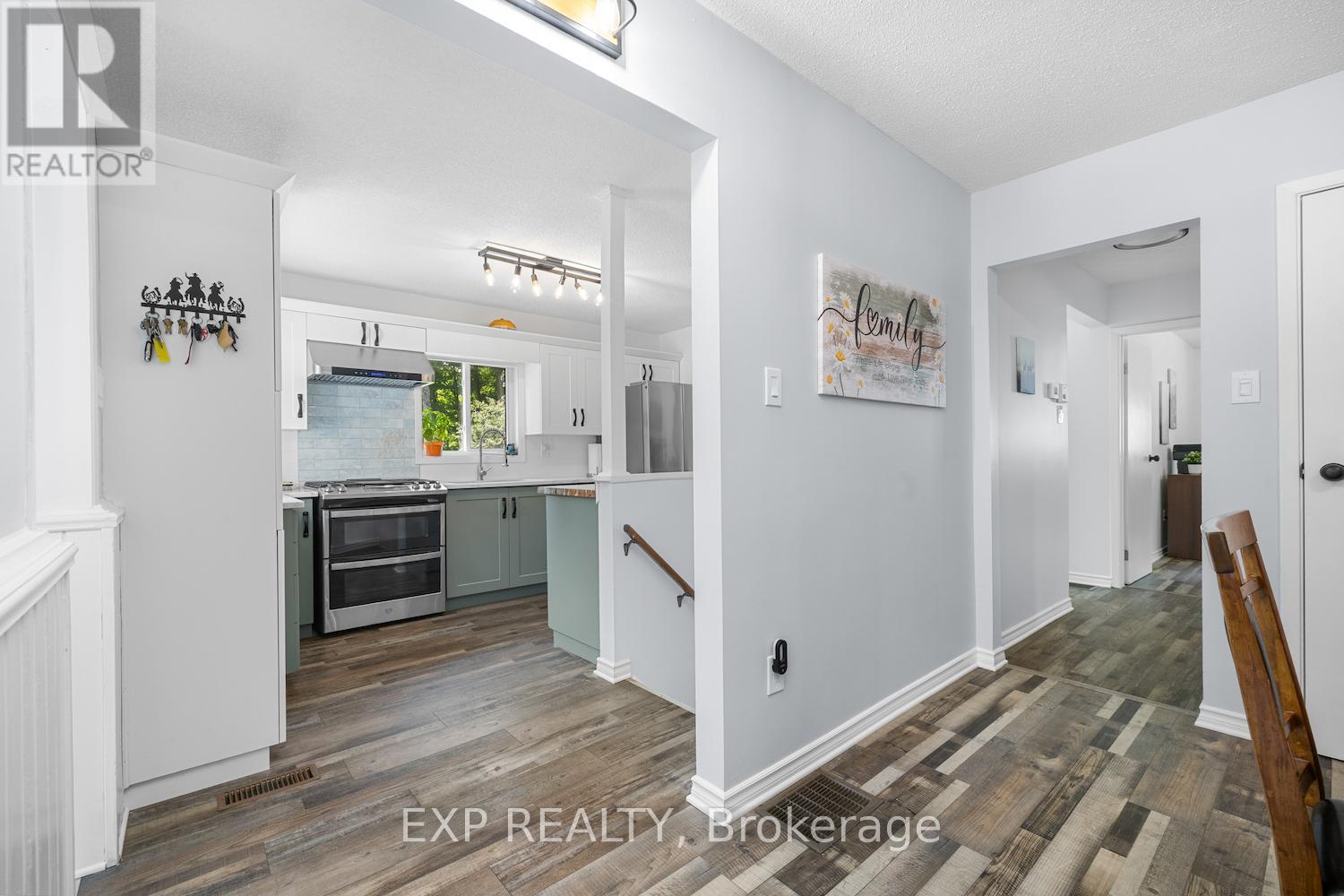 466 Wolf Grove Road Property Photo 12