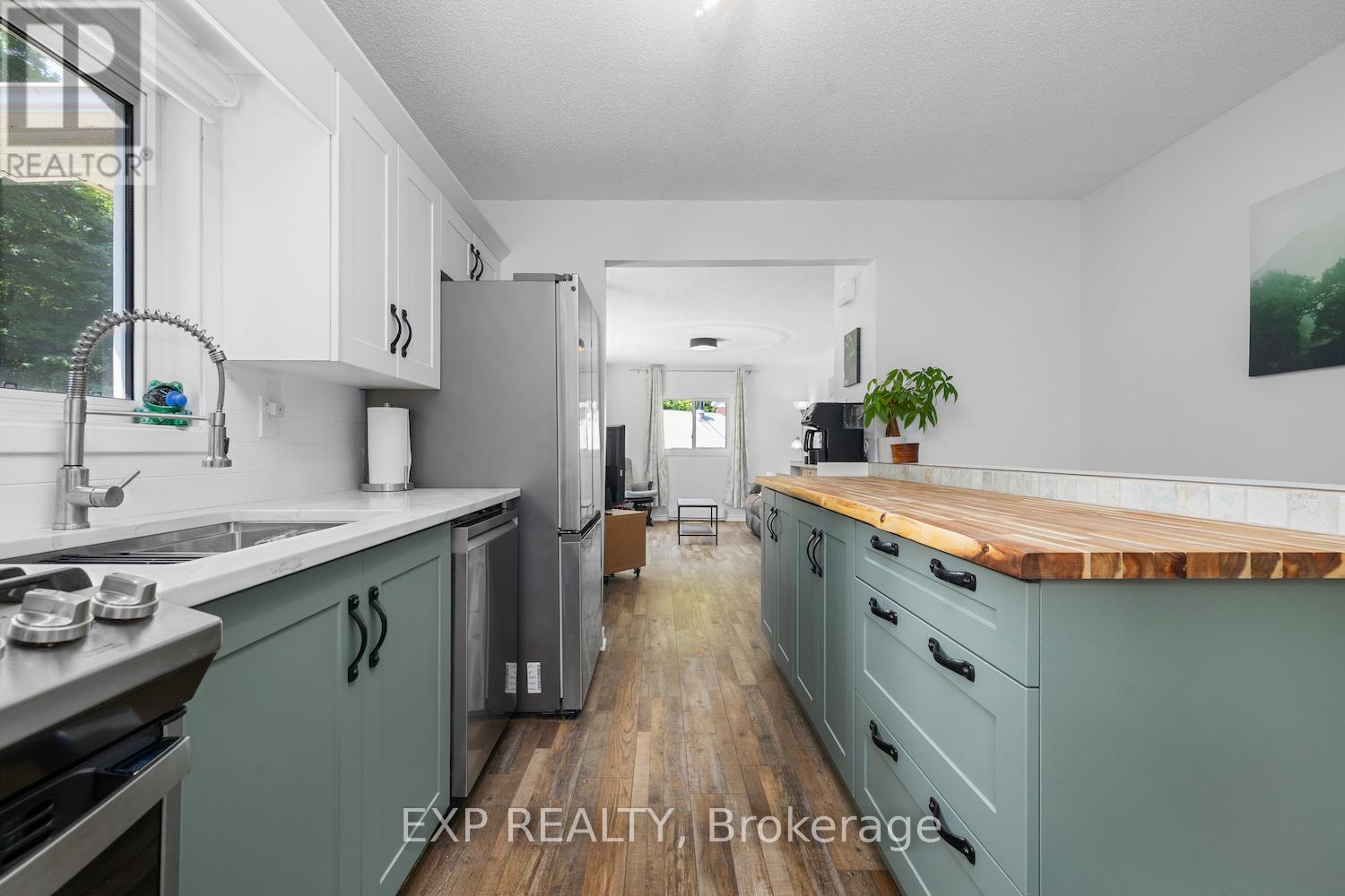 466 Wolf Grove Road Property Photo 15
