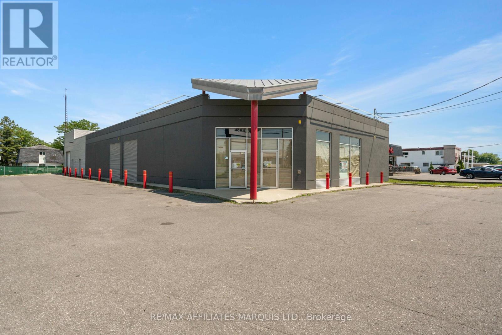 1139 BROOKDALE AVENUE Property Photo 1