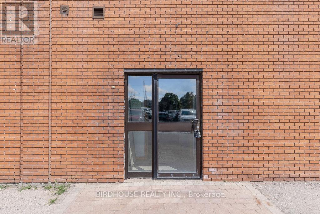 106 - 189 Kent Street W Property Photo 1