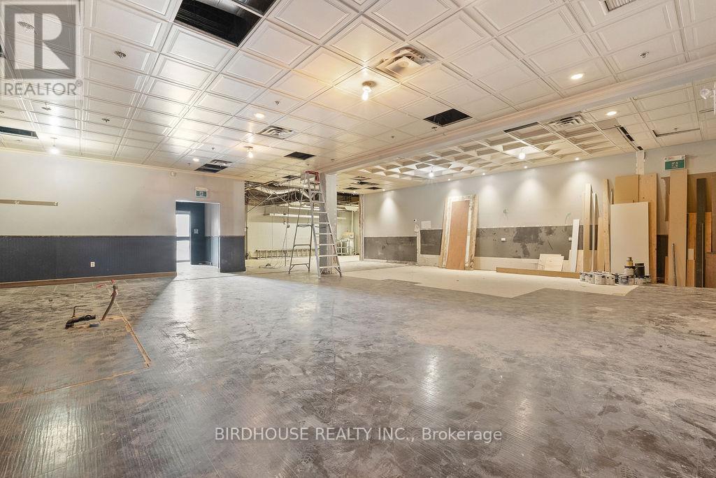 106 - 189 Kent Street W Property Photo 5