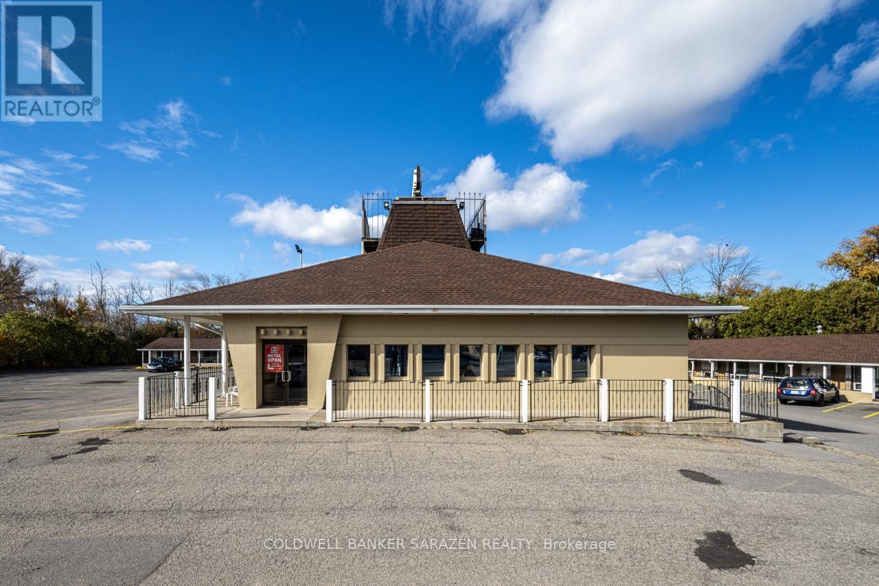 10470 Highway 7 Highway Property Photo 3