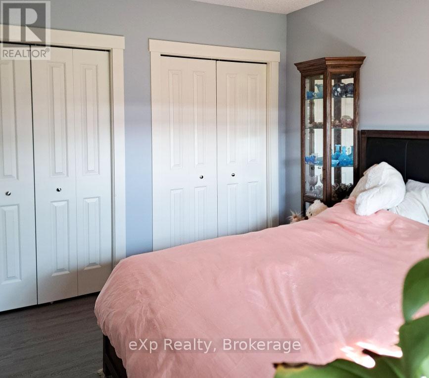 161 17th Ave A Property Photo 26