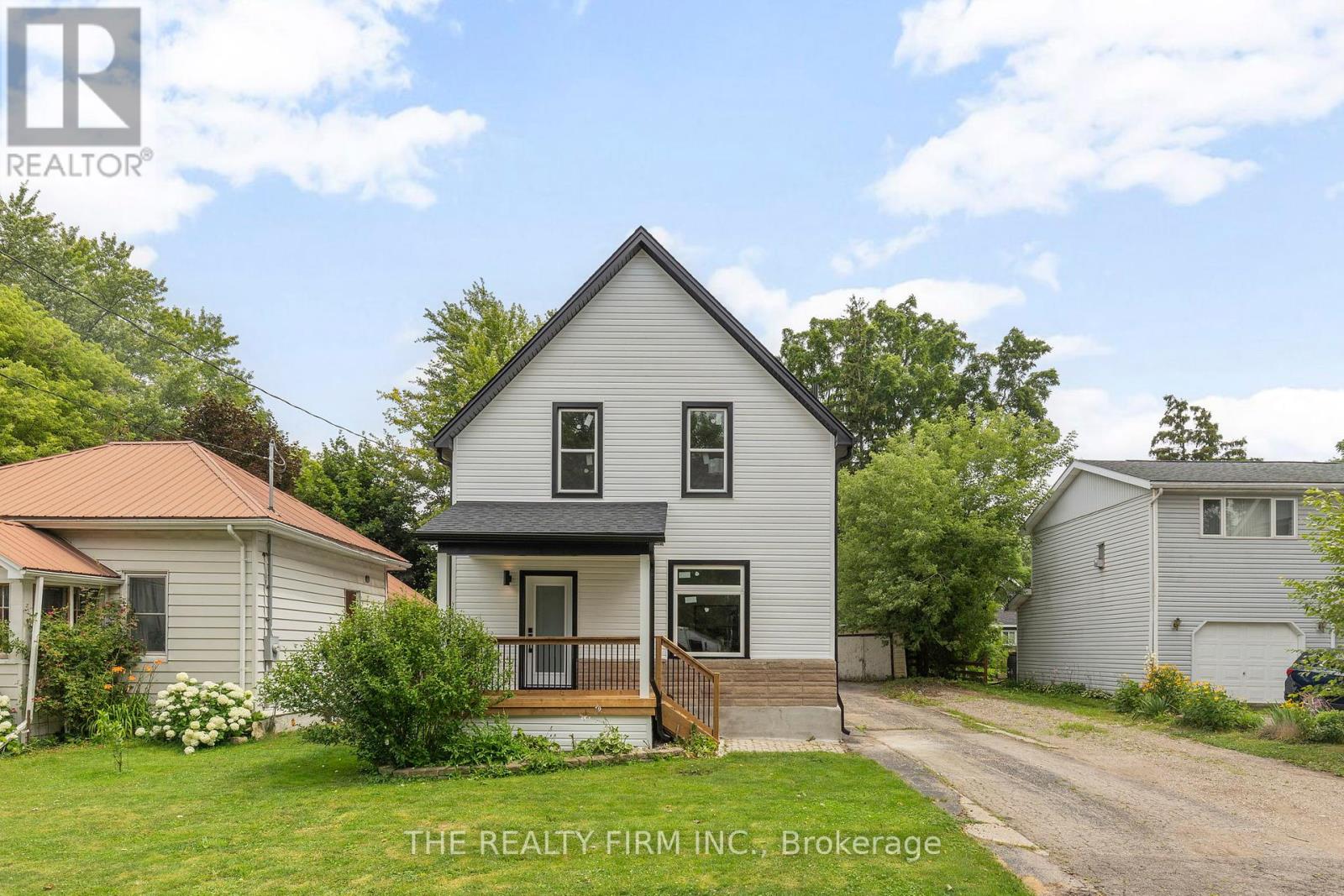 261 NELSON STREET Property Photo 1