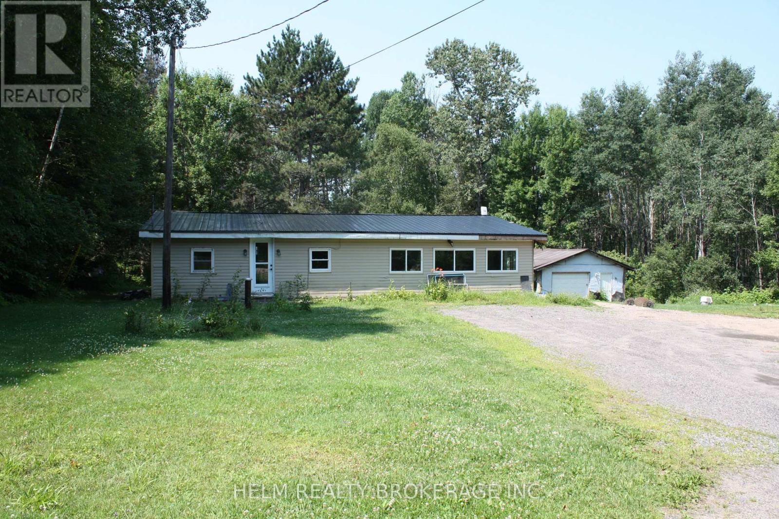 405 Mcnutt Road Property Photo 1