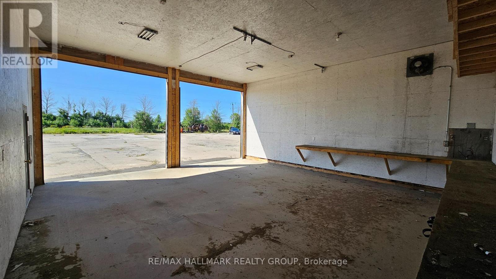 482 Russett Drive Property Photo 13