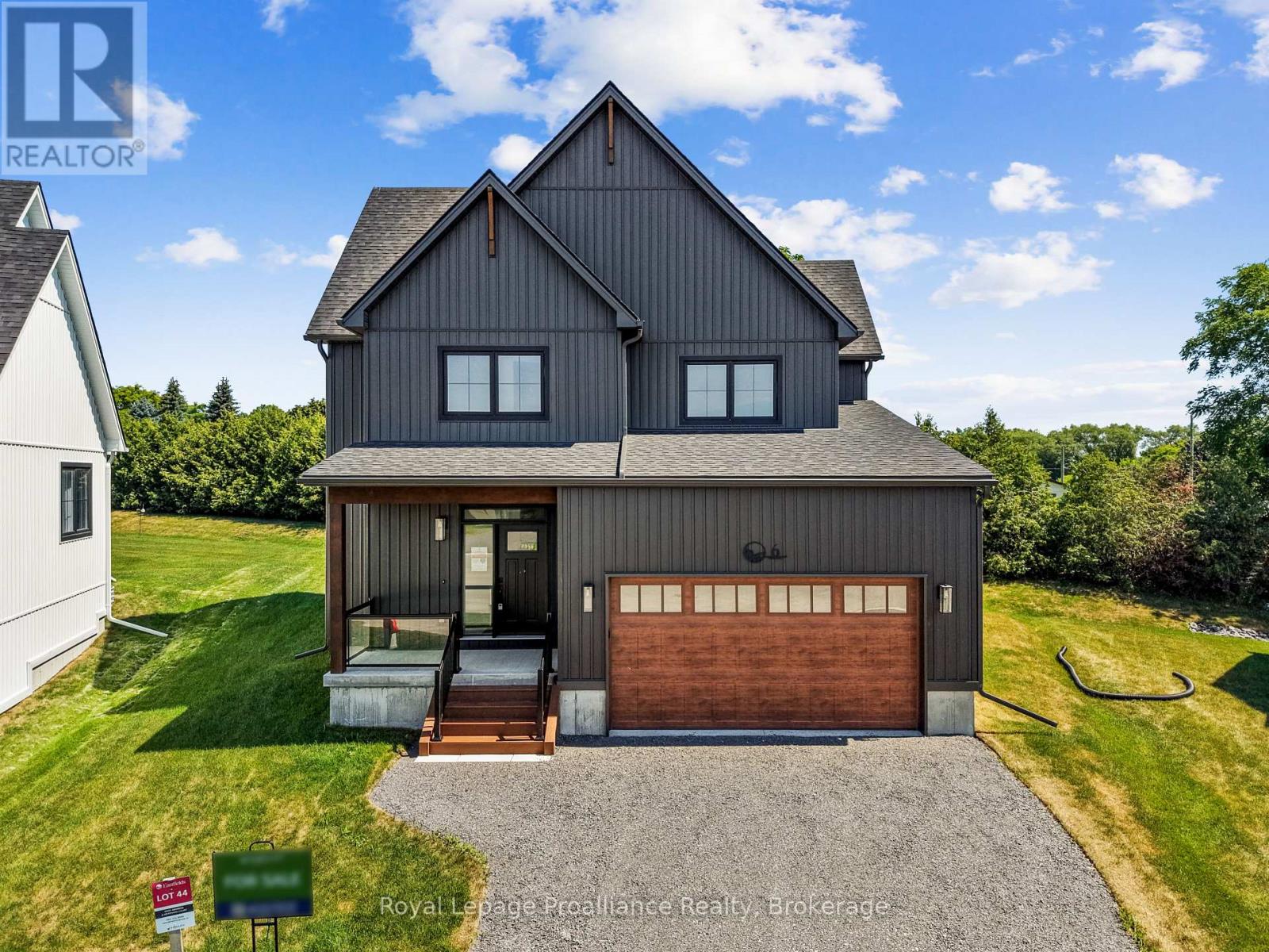 6 Merriman Court Property Photo 1