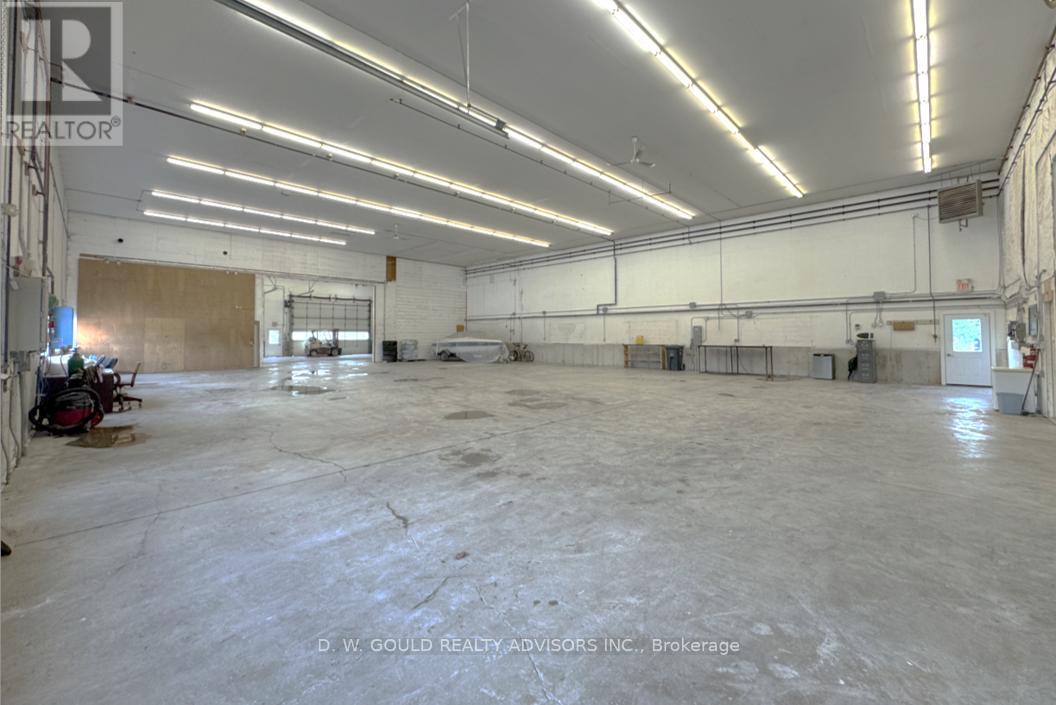 191279 Thirteen Line Property Photo 27
