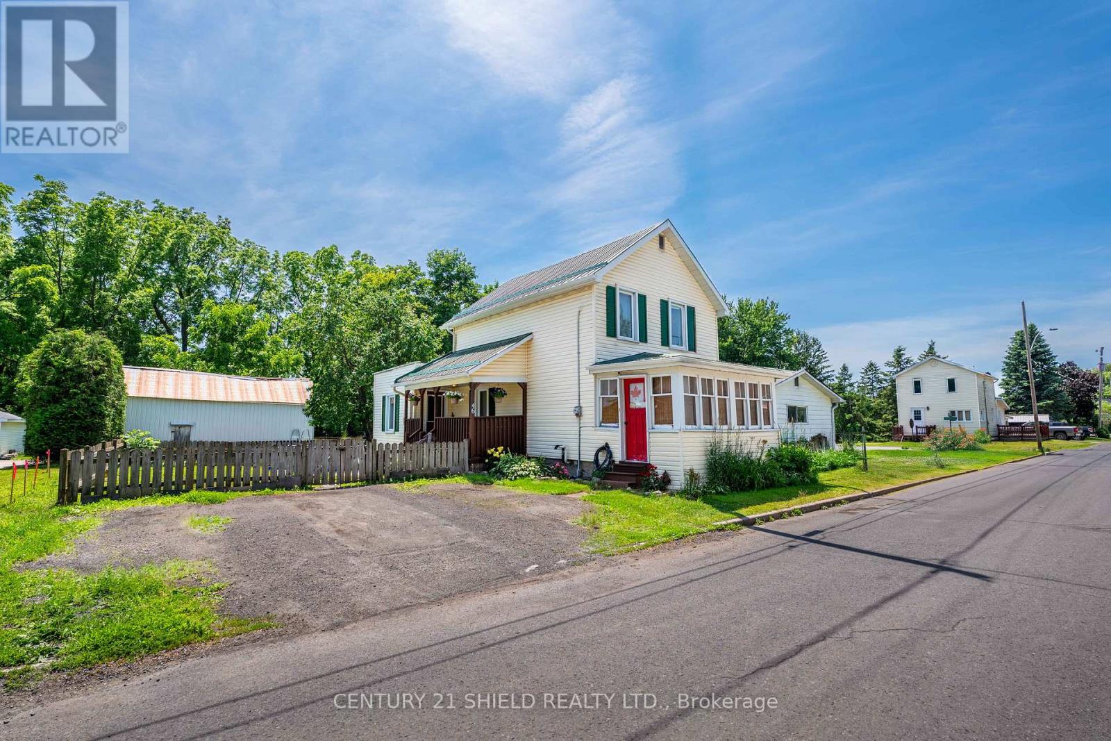46 Joseph St