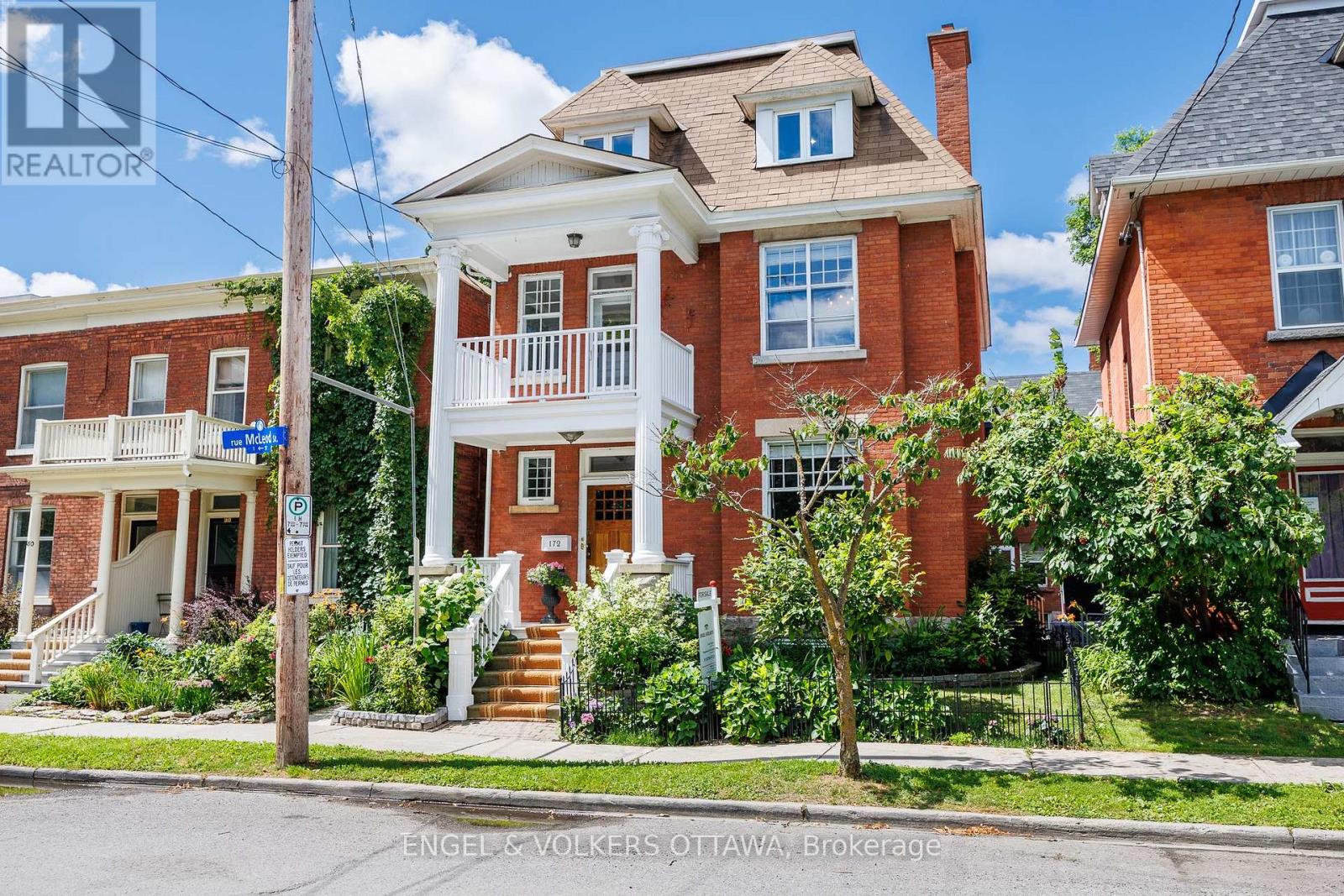 172 CARTIER STREET N Property Photo 1