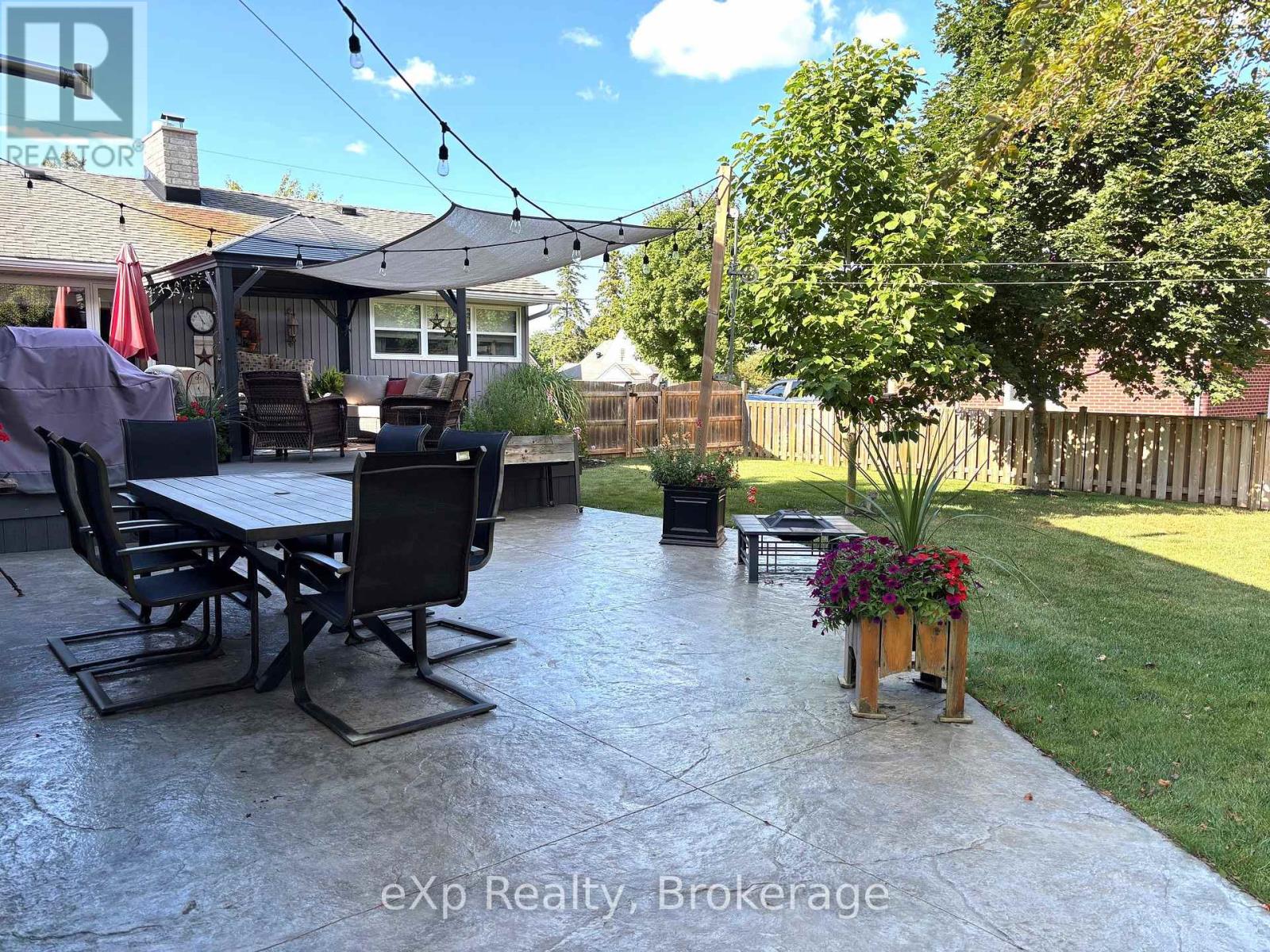 9 Johnstone Boulevard Property Photo 12