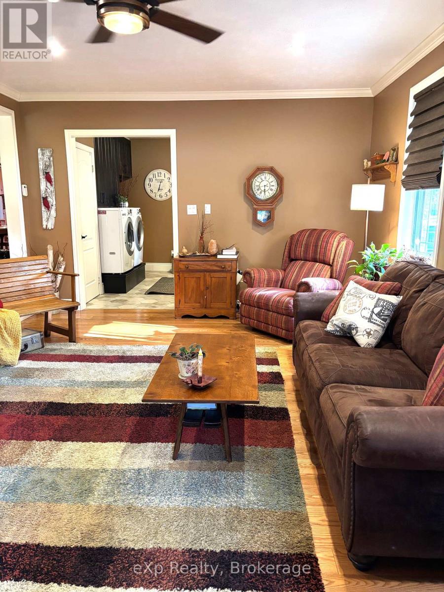 9 Johnstone Boulevard Property Photo 16