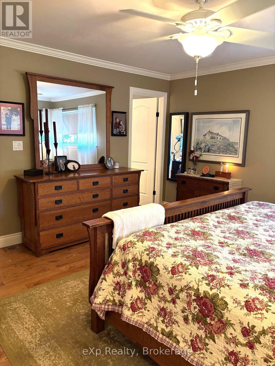 9 Johnstone Boulevard Property Photo 27