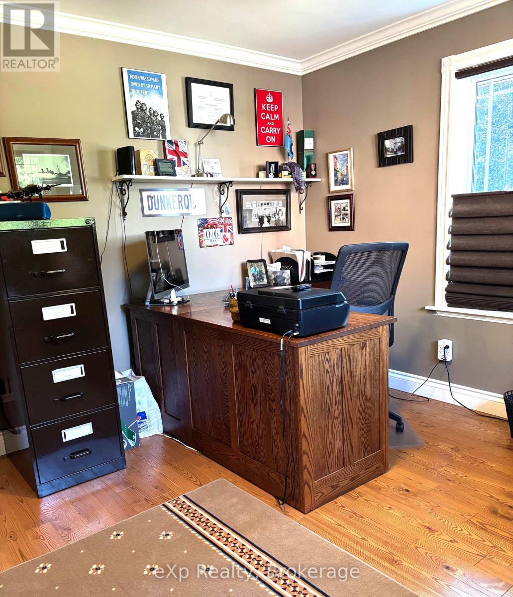 9 Johnstone Boulevard Property Photo 31