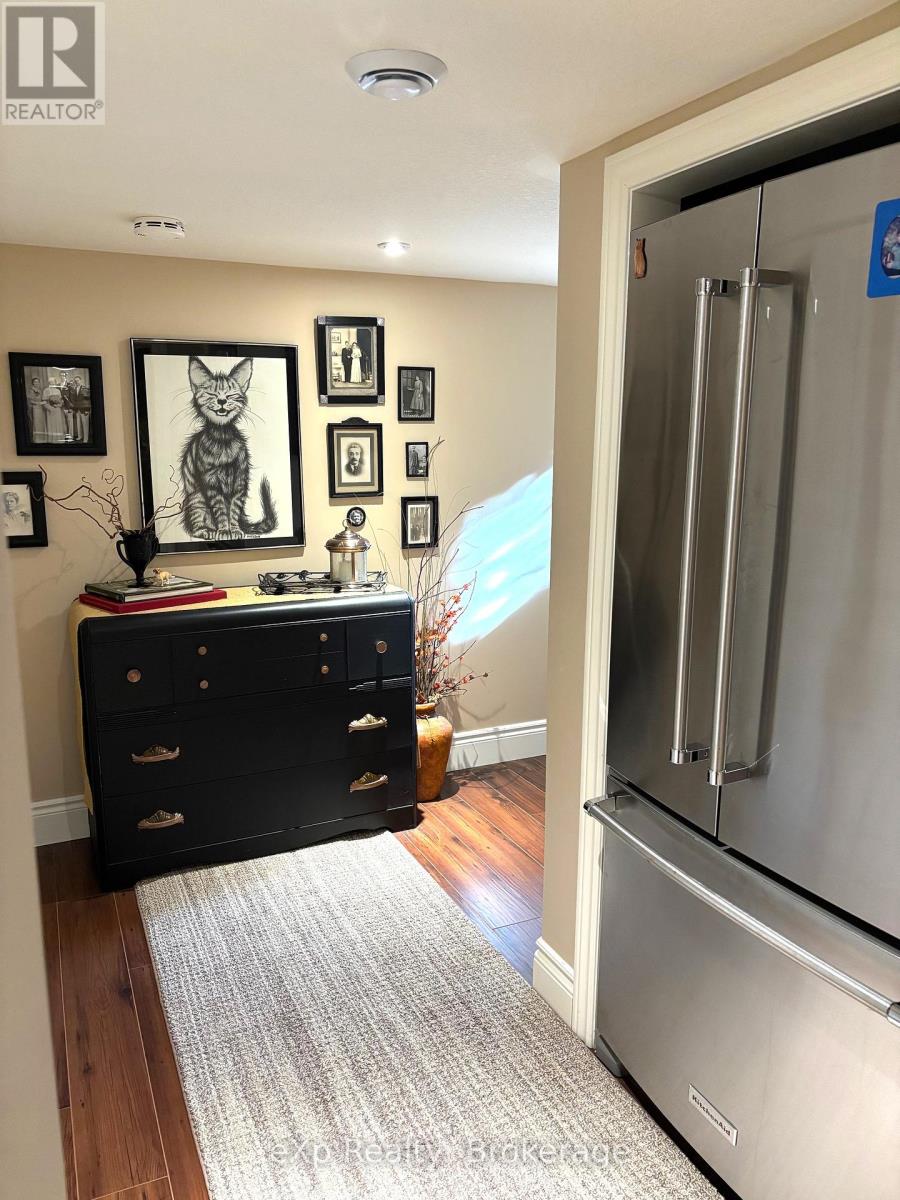 9 Johnstone Boulevard Property Photo 40