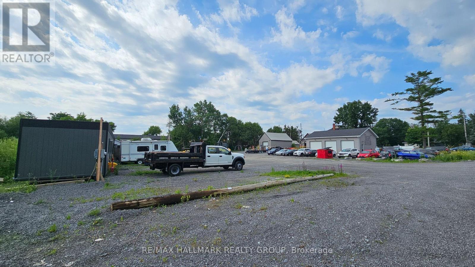 2590 (a) Carp Road Property Photo 5