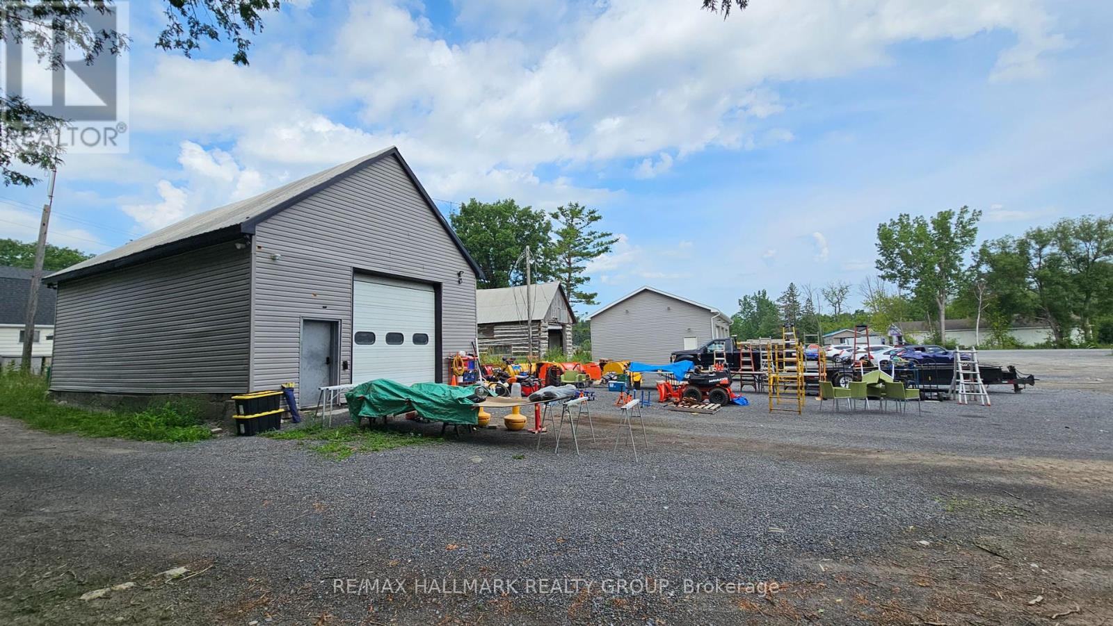 2590 (a) Carp Road Property Photo 8