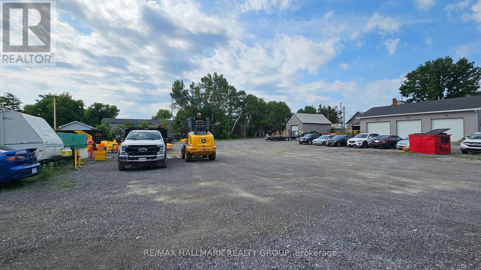 2590 (b) Carp Road Property Photo 9