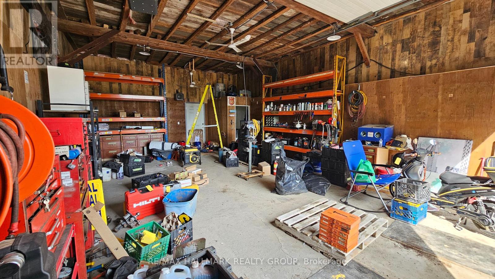 2590 (b) Carp Road Property Photo 14