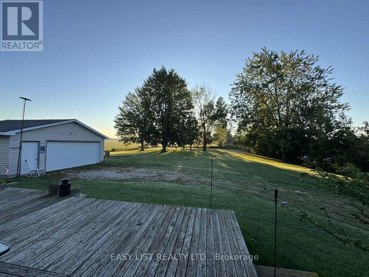 3104 St Clair Parkway Property Photo 25