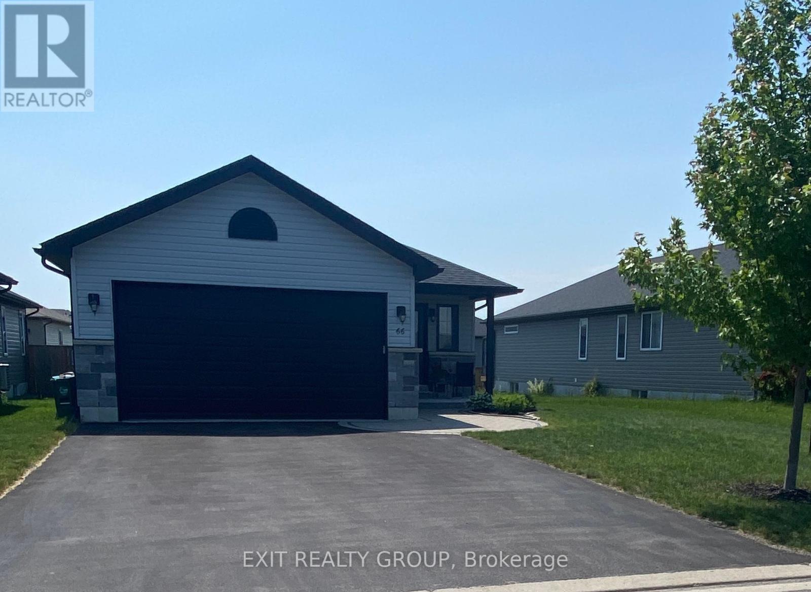 66 DEACON PLACE Property Photo 1