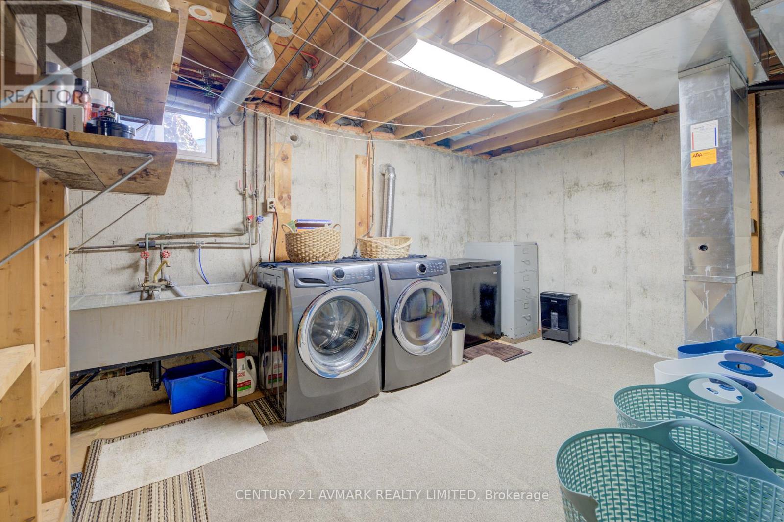 10 Royale Road Property Photo 23