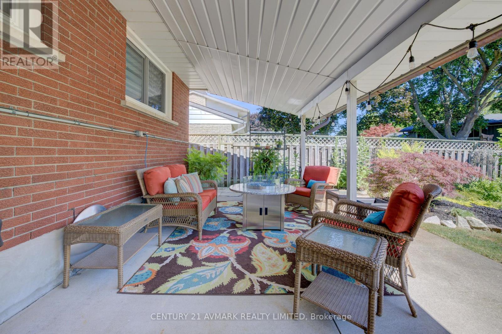 10 Royale Road Property Photo 26