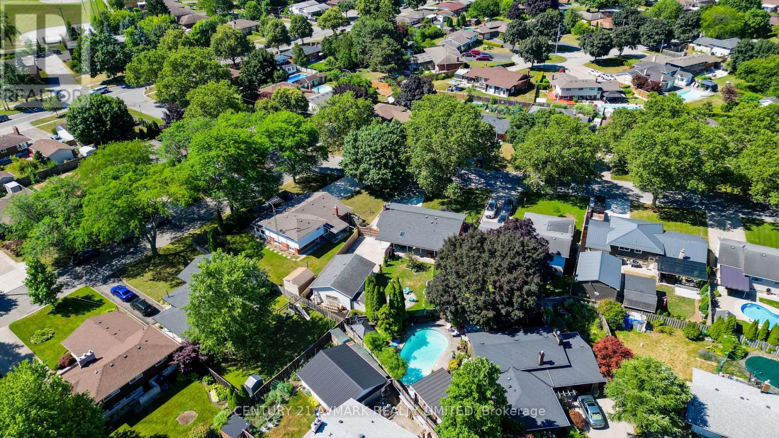 10 Royale Road Property Photo 46