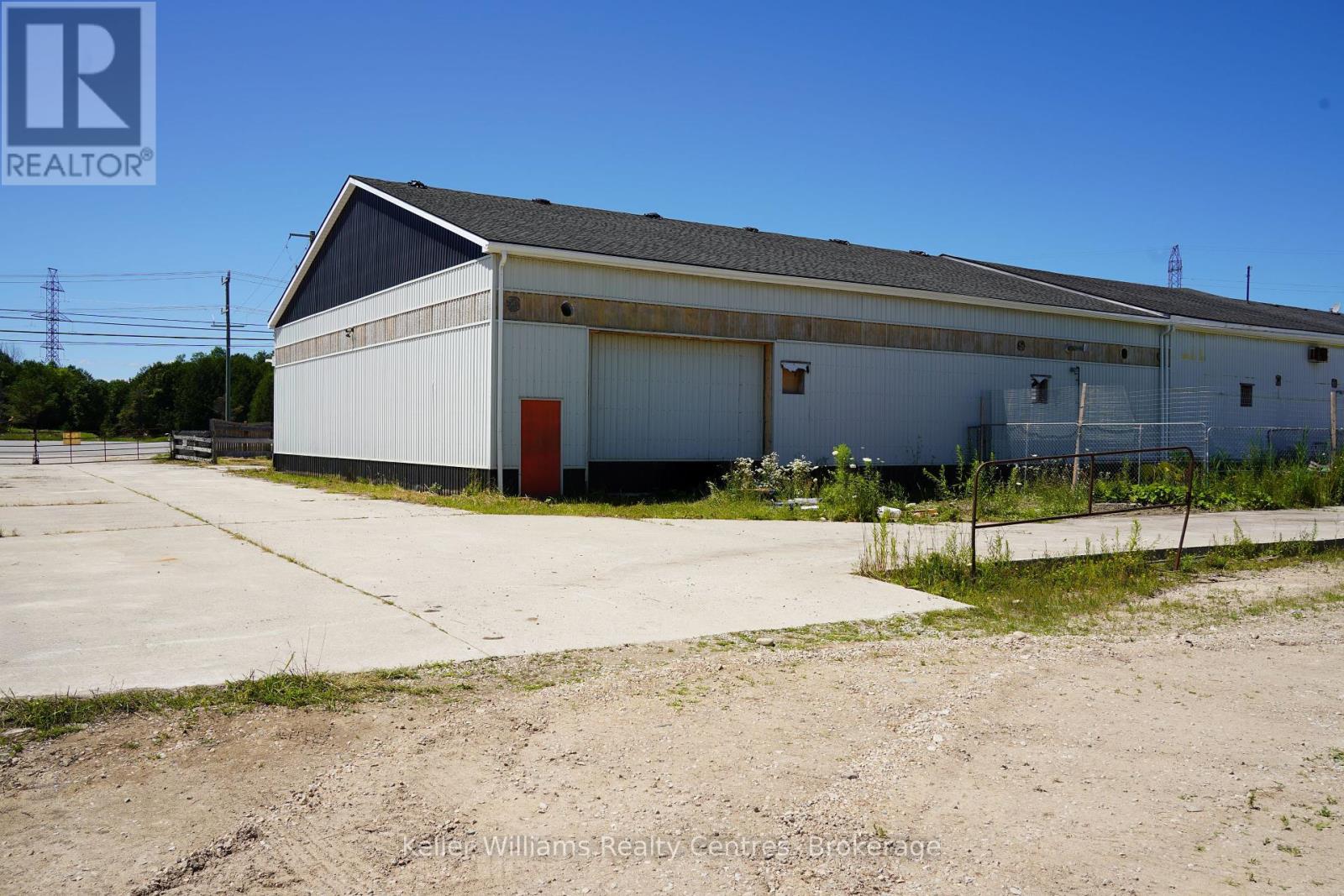 317505 Highway 6&10 Property Photo 18