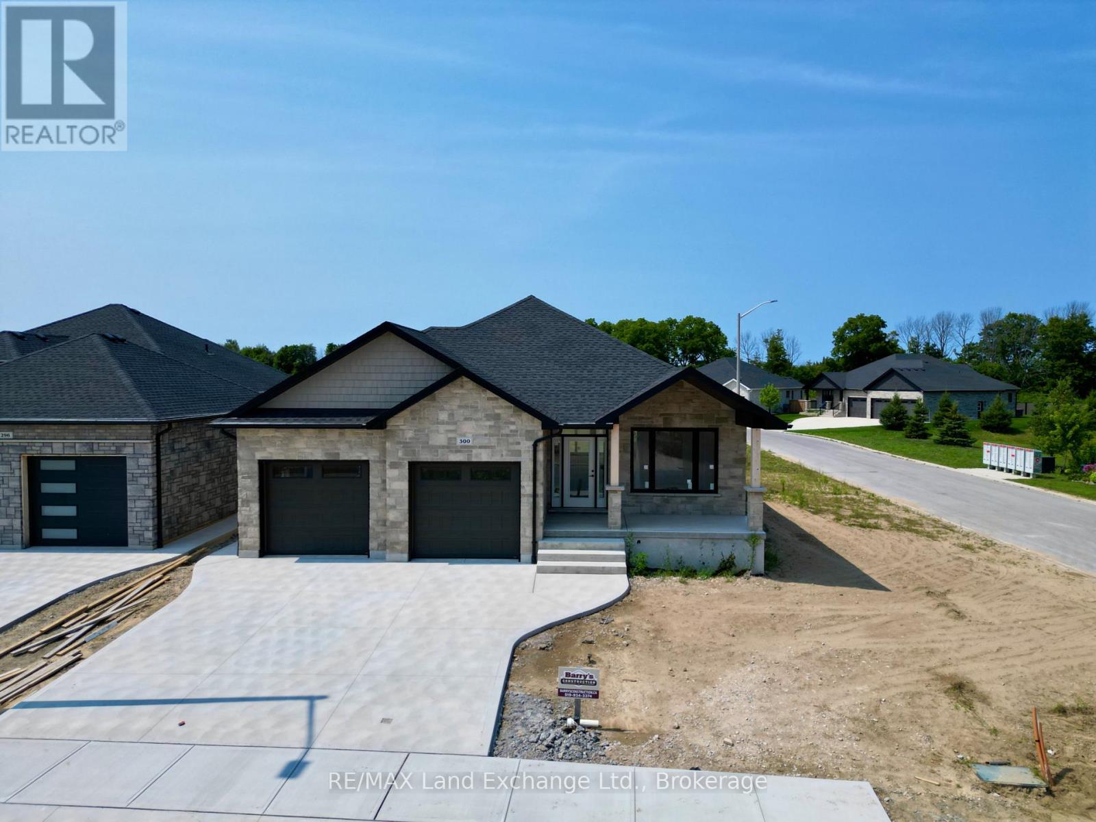 300 Ridge Street Property Photo 1