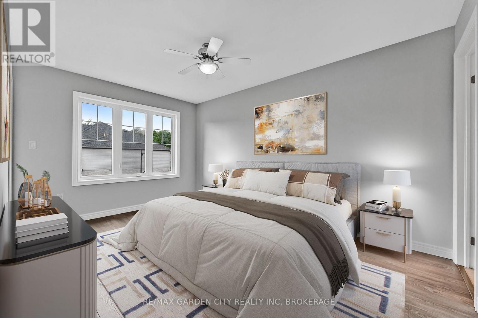 4 - 340 Prospect Point Road N Property Photo 15