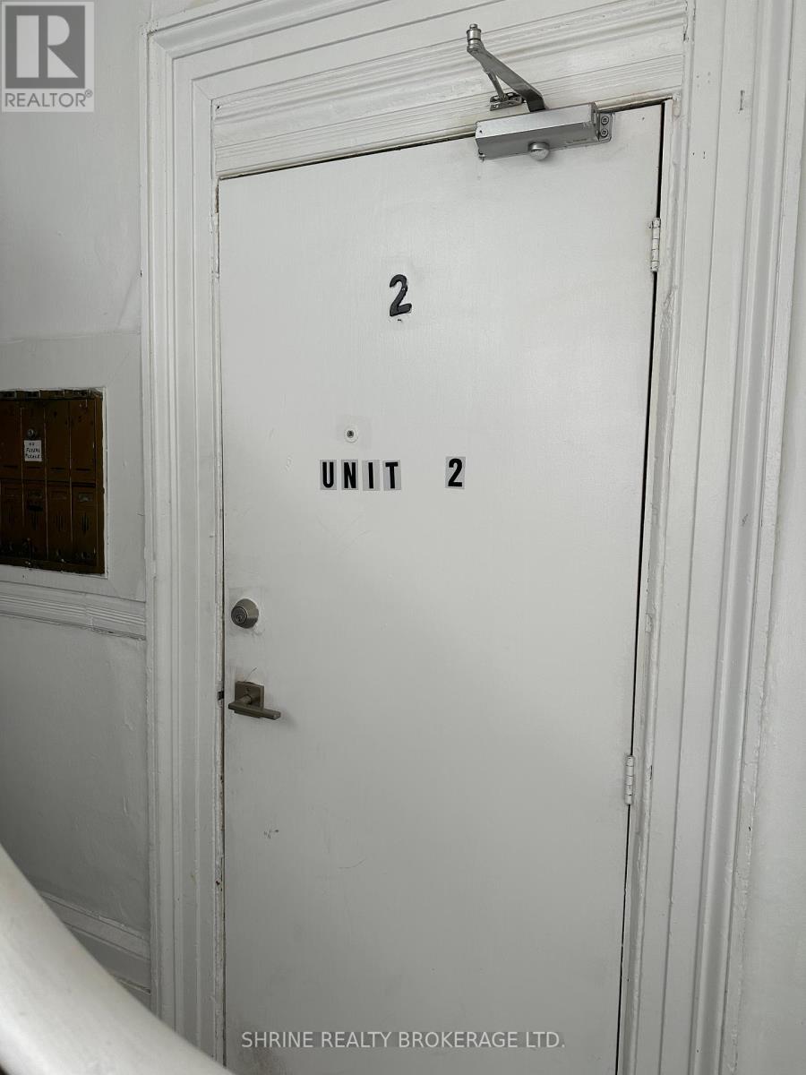 2 - 106 KENT STREET Property Photo 1
